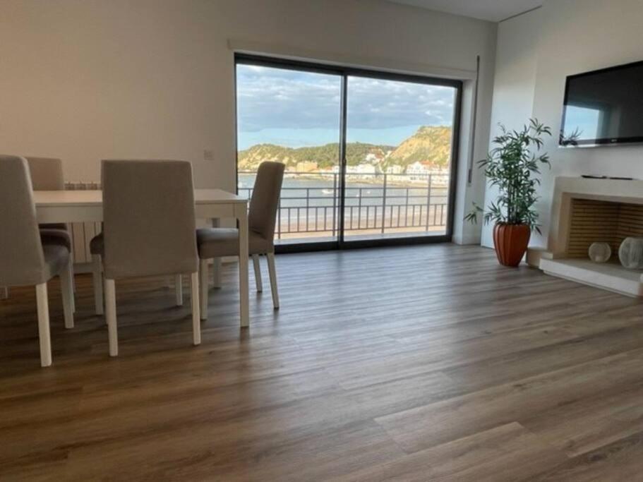 Apartamento Em Frente A Praia 圣马蒂纽·杜·波特 外观 照片